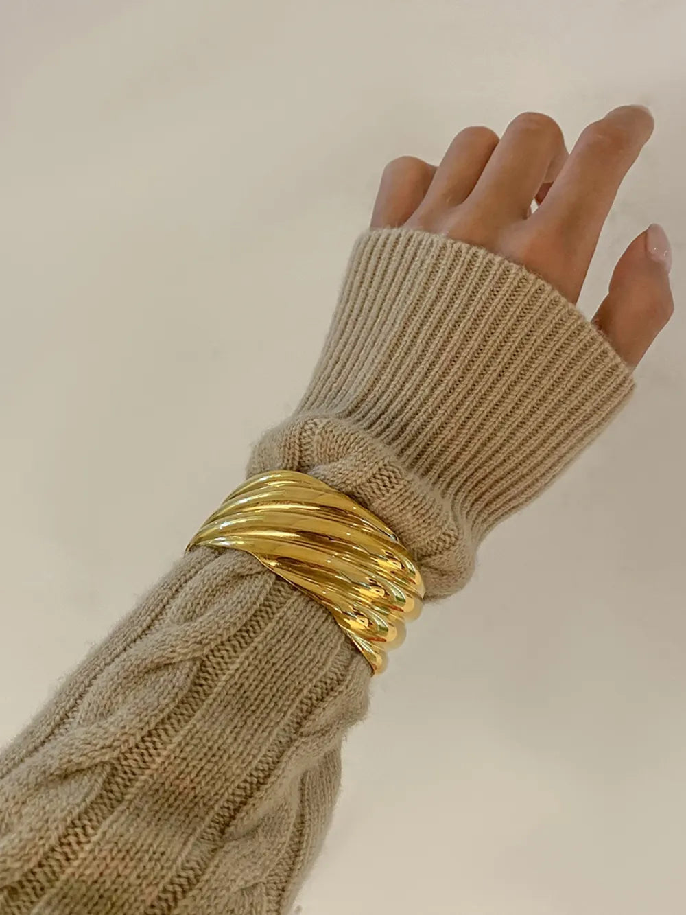 82147f17-3e37-432f-81a7-6894209fdee0-Max